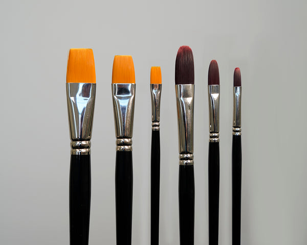 Acrylic Tools - types of brushes